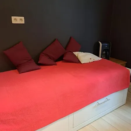 Sleep And Enjoy Apartment Brussels Exterior photo